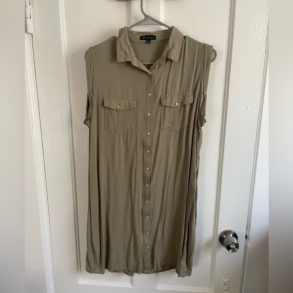 Green t-shirt dress size L